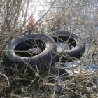 В Ялте оштрафуют за выброс старых шин